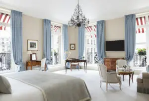 Una delle suite di Le Bristol Paris
