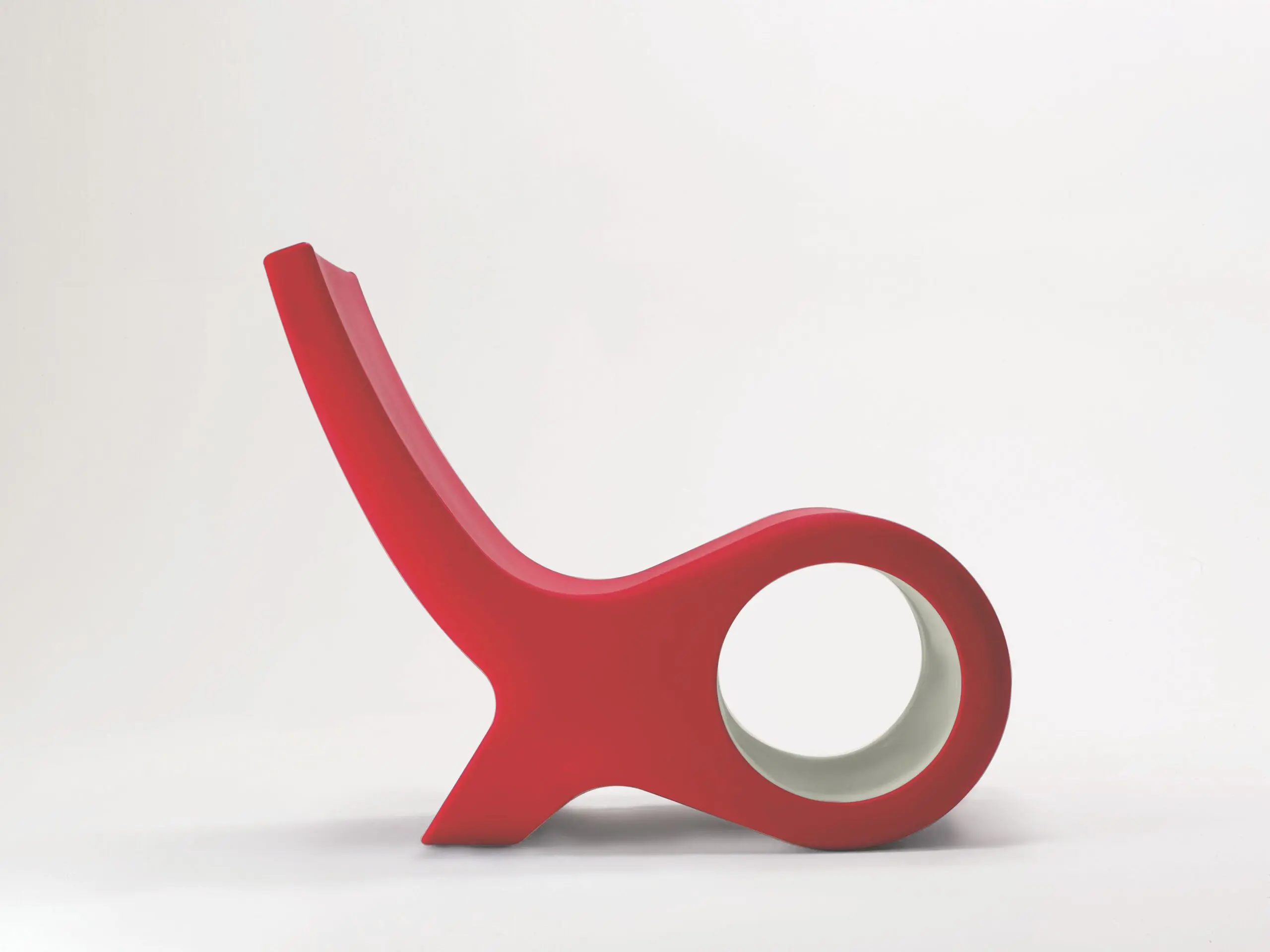 Poltroncina Fish Chair di Satyendra Pakhalé prodotta da Cappellini nel 2005