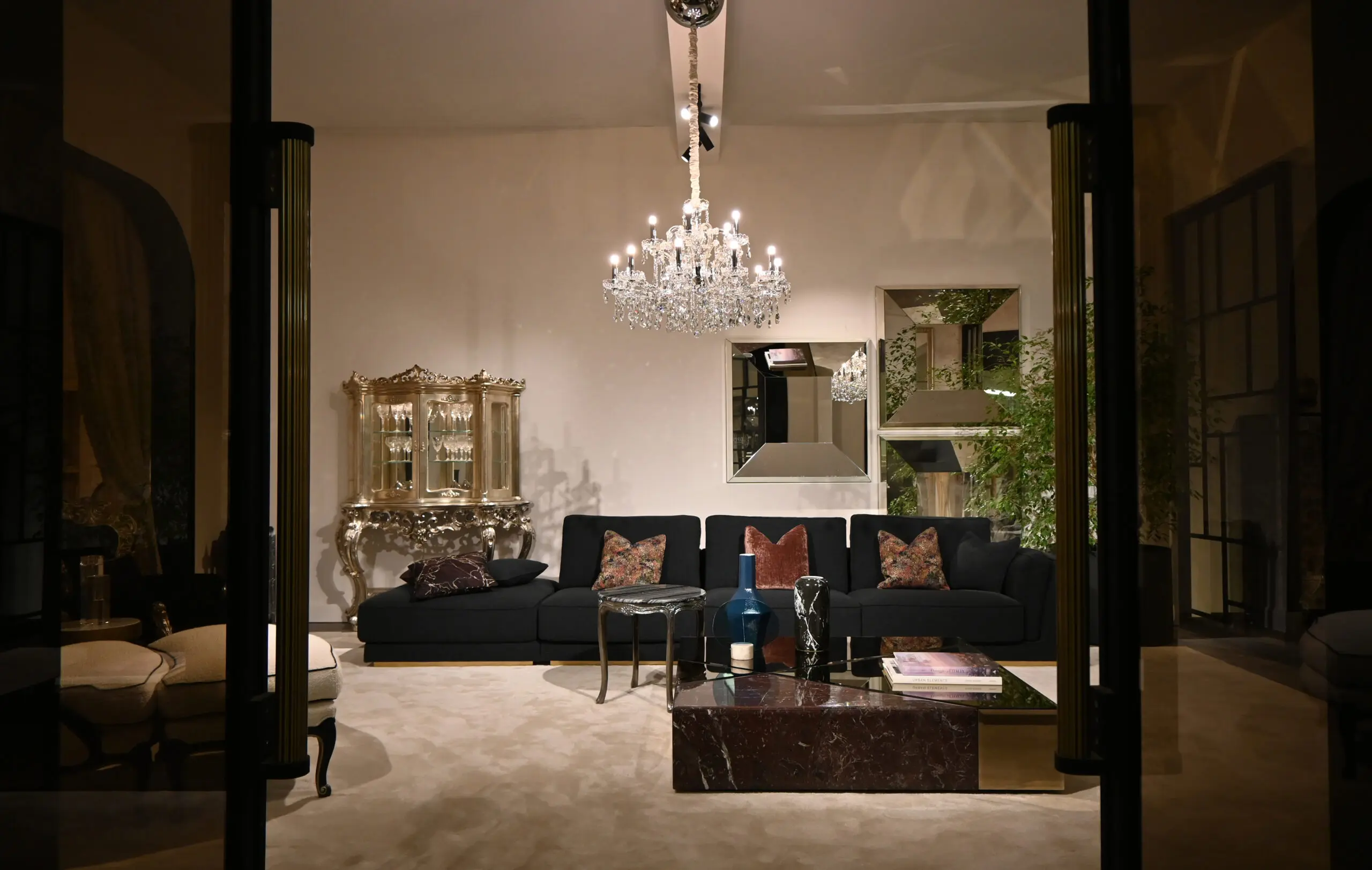 Angelo Cappellini ingresso showroom