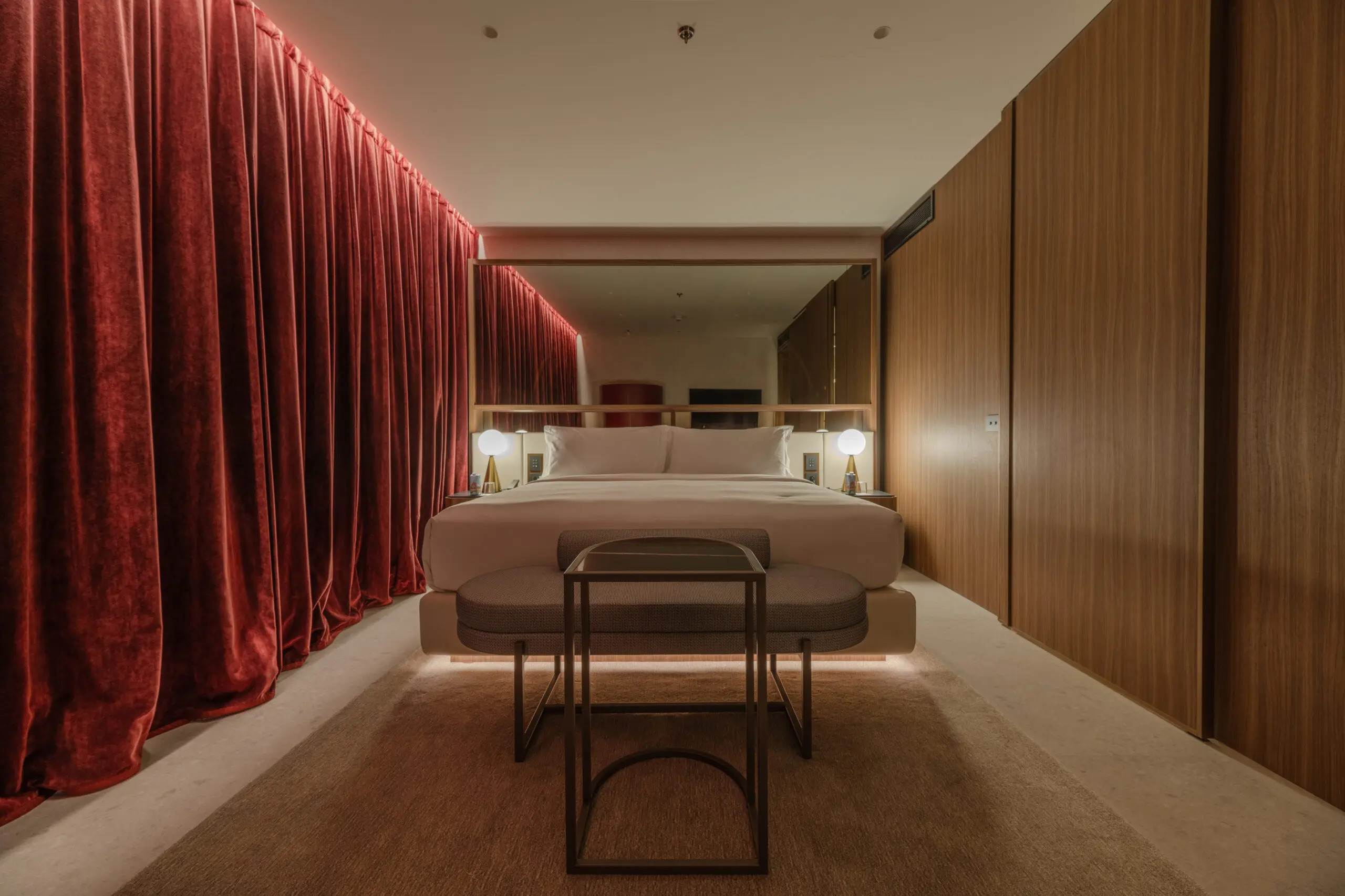 W Florence, Marriott International