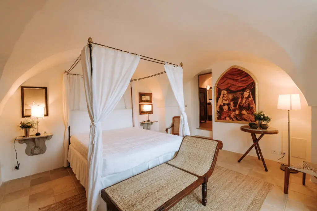 Puglia, Masseria Lamacoppa a Ostuni famiglia Mondadori