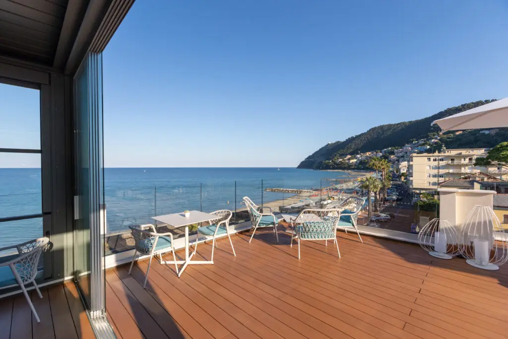 Laigueglia, Acciuga Hotel