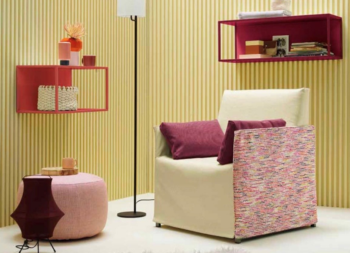 L'Arredatheta, poltrone e pouf
