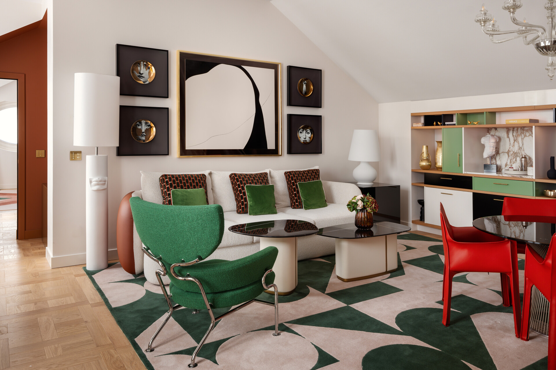 Four Seasons Milano, lo spazio living della Designer Suite